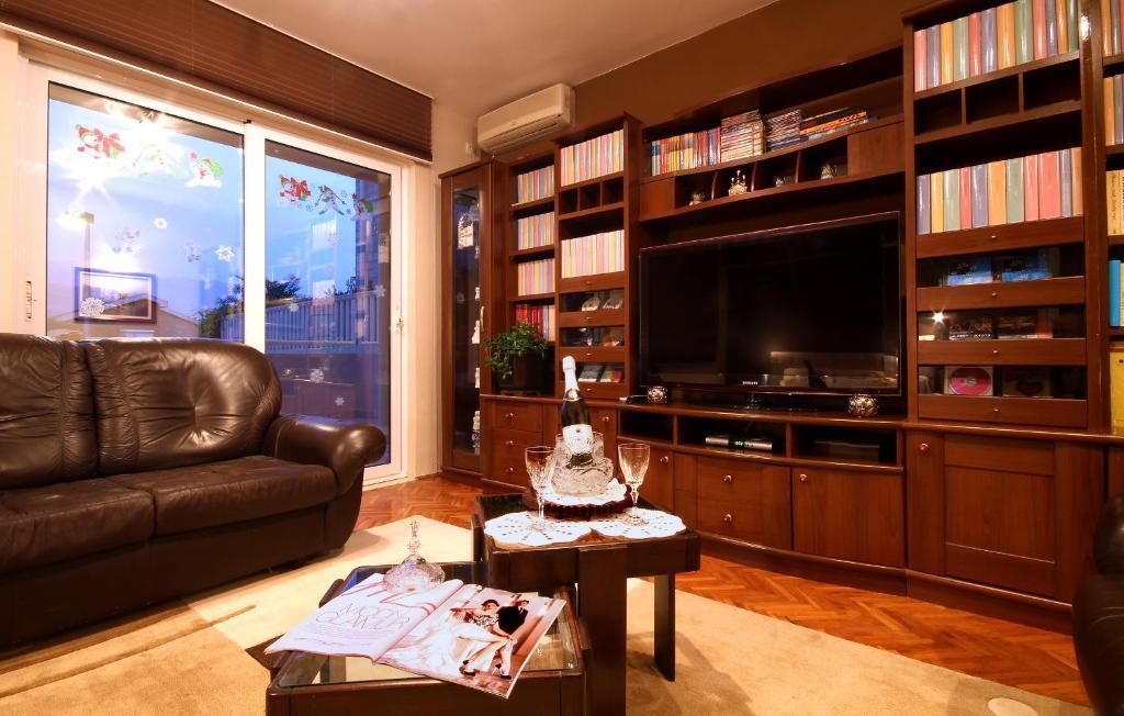 Apartments Vila Galileo Budva Room photo