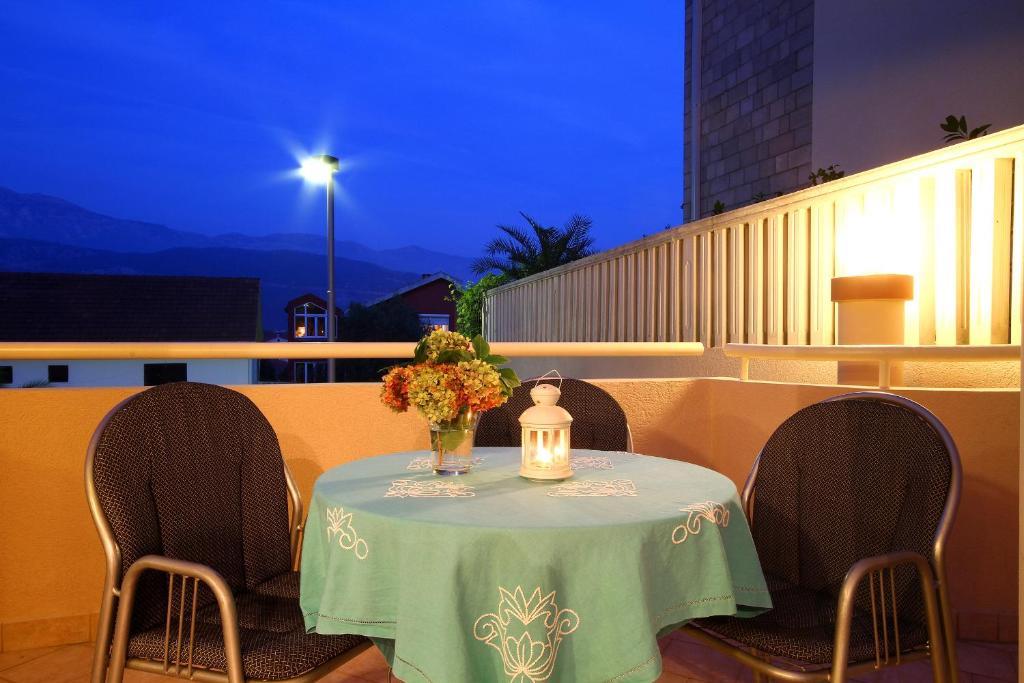 Apartments Vila Galileo Budva Room photo